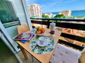 Pleasant studio with sea view in Benalmádena, 30 m², pool